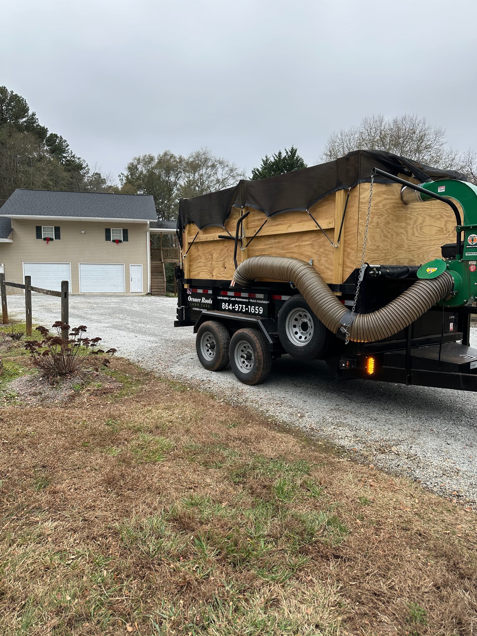 Gallery photos for Effortless Fall Cleanup with Oconee Roots Lawn Care: Image #3