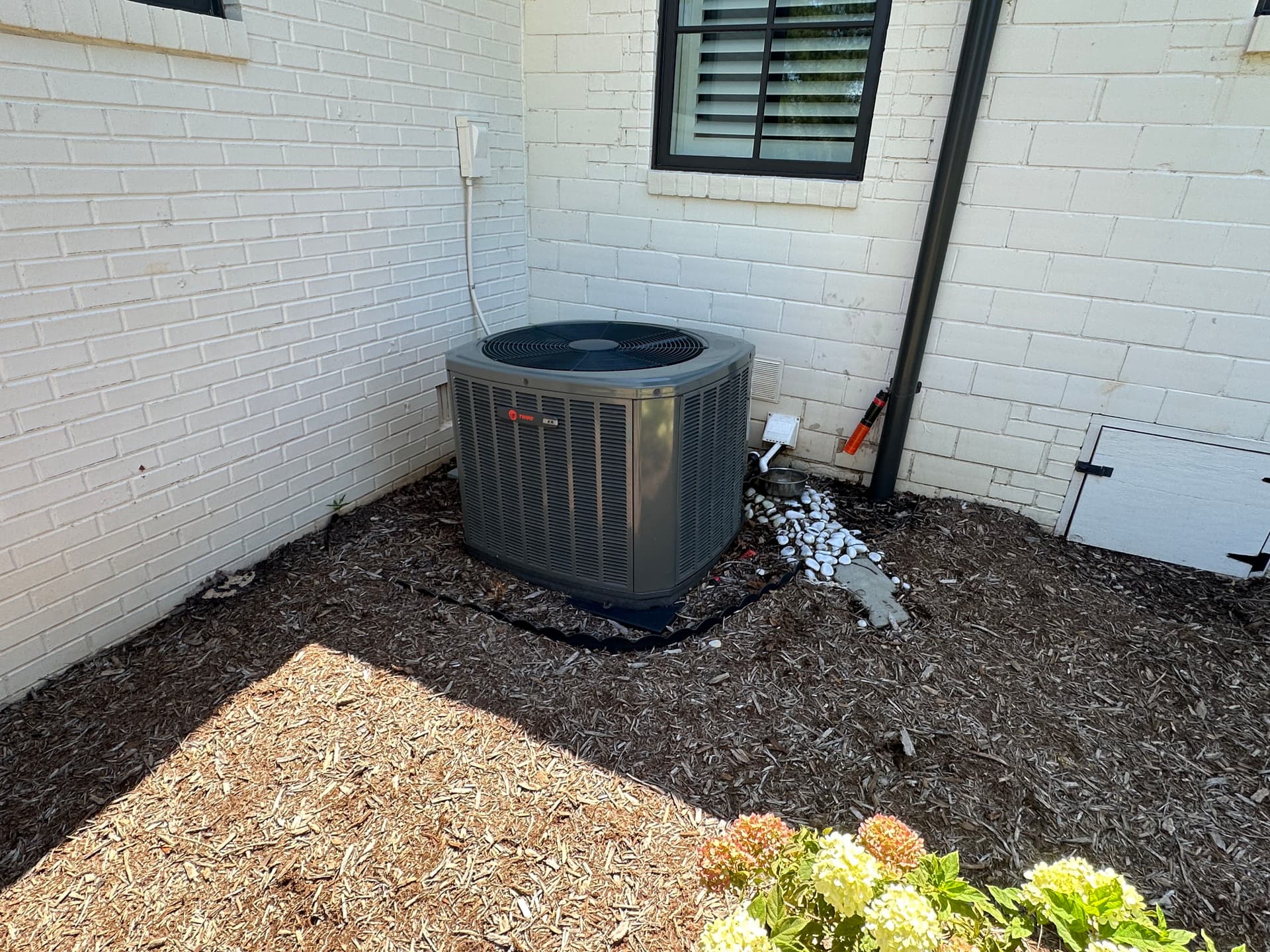 Gallery photos for Porch Landing Makeover with Natural Stone Pathway: Image #3