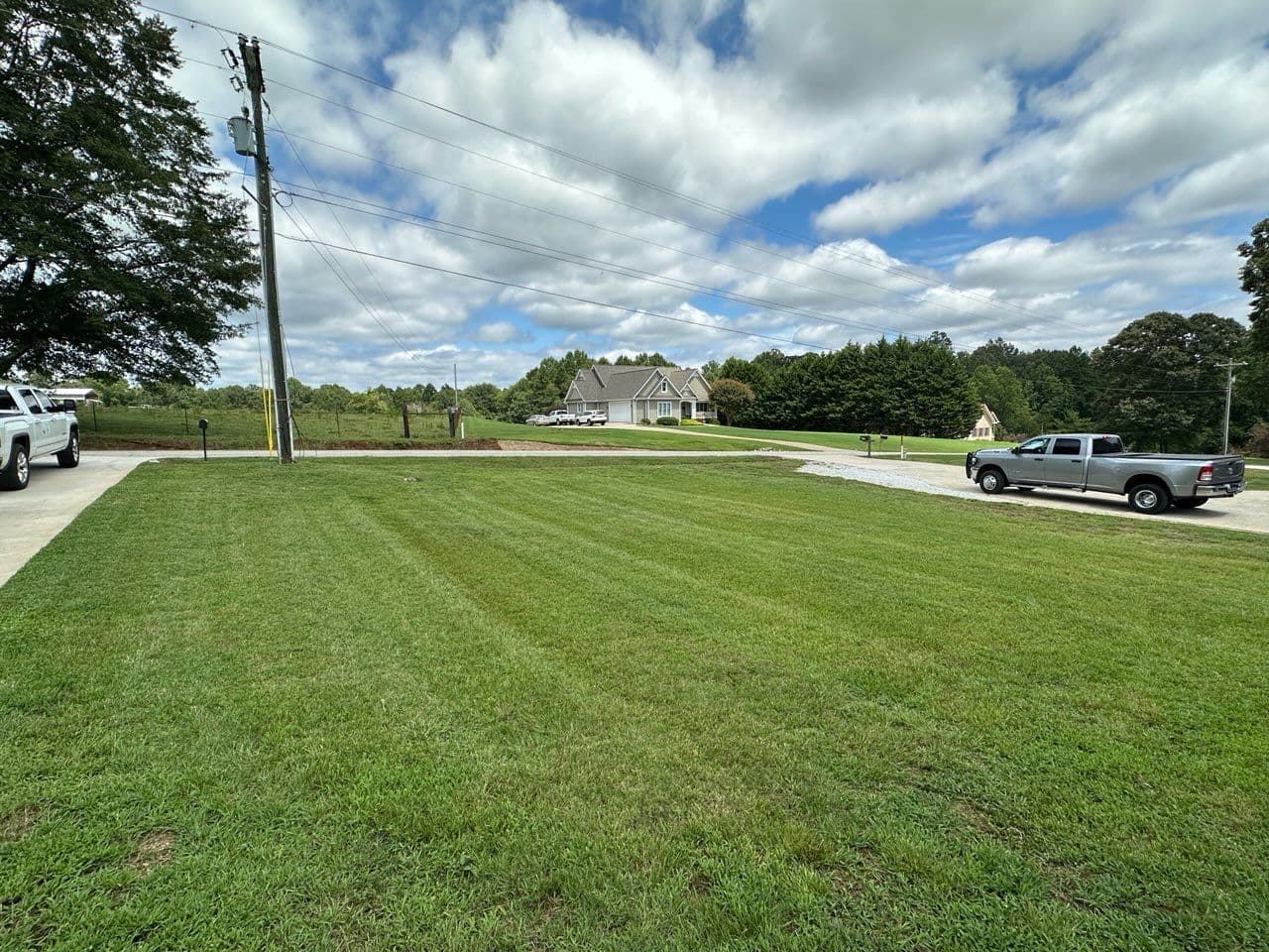 Gallery photos for Transforming Lawns into Landscapes of Serenity: Image #1